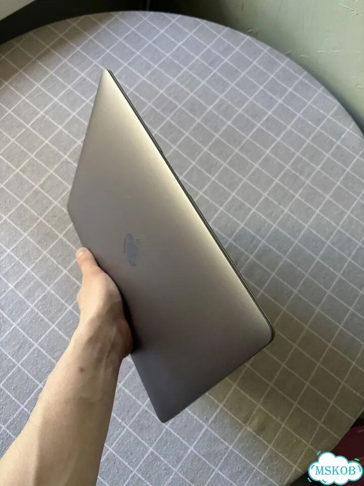 Apple Macbook Air 13 2020 M1 8gb 256 фото 4