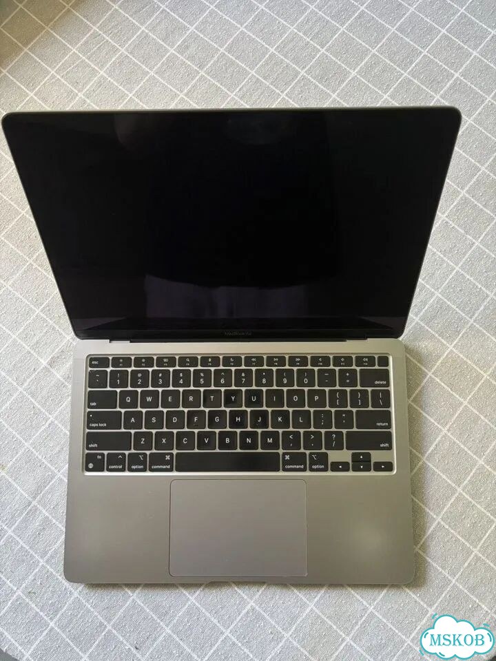 Apple Macbook Air 13 2020 M1 8gb 256 фото 5