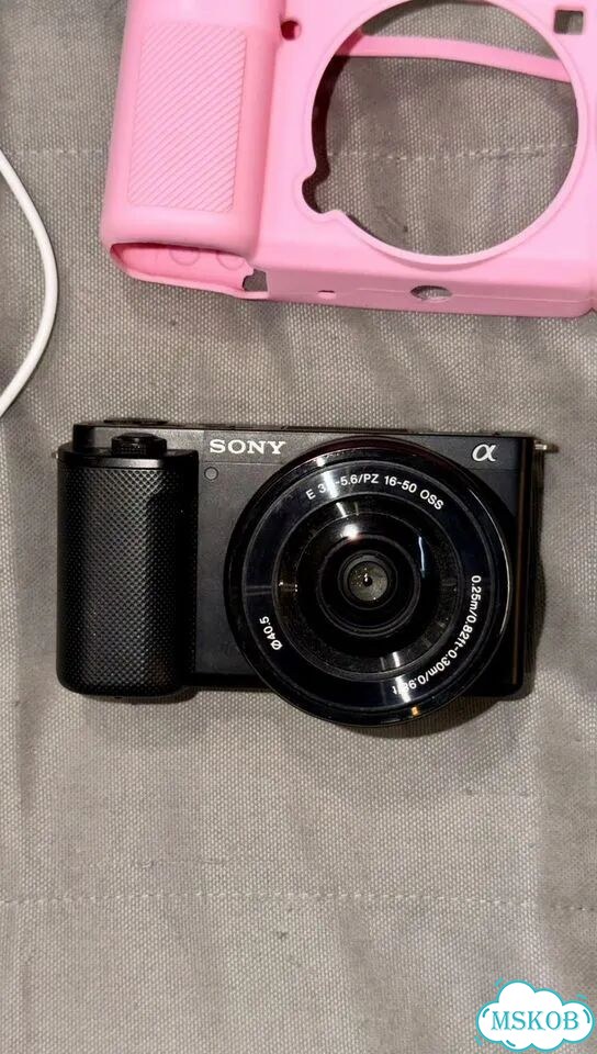 Sony ZV-E10 - идеальна для блогов и съемки фото 1
