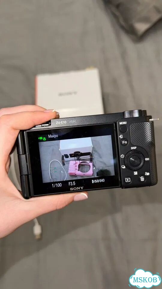 Sony ZV-E10 - идеальна для блогов и съемки фото 2