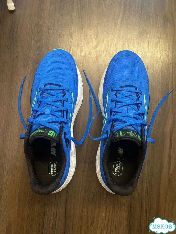 Беговые кроссовки New Balance 680 фото 3