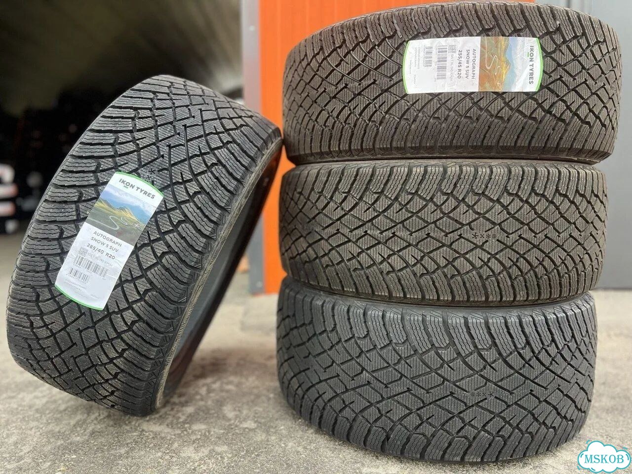 Ikon Tyres Autograph Snow 5 SUV 255/45 R20 и 285/40 R20 108T фото 1