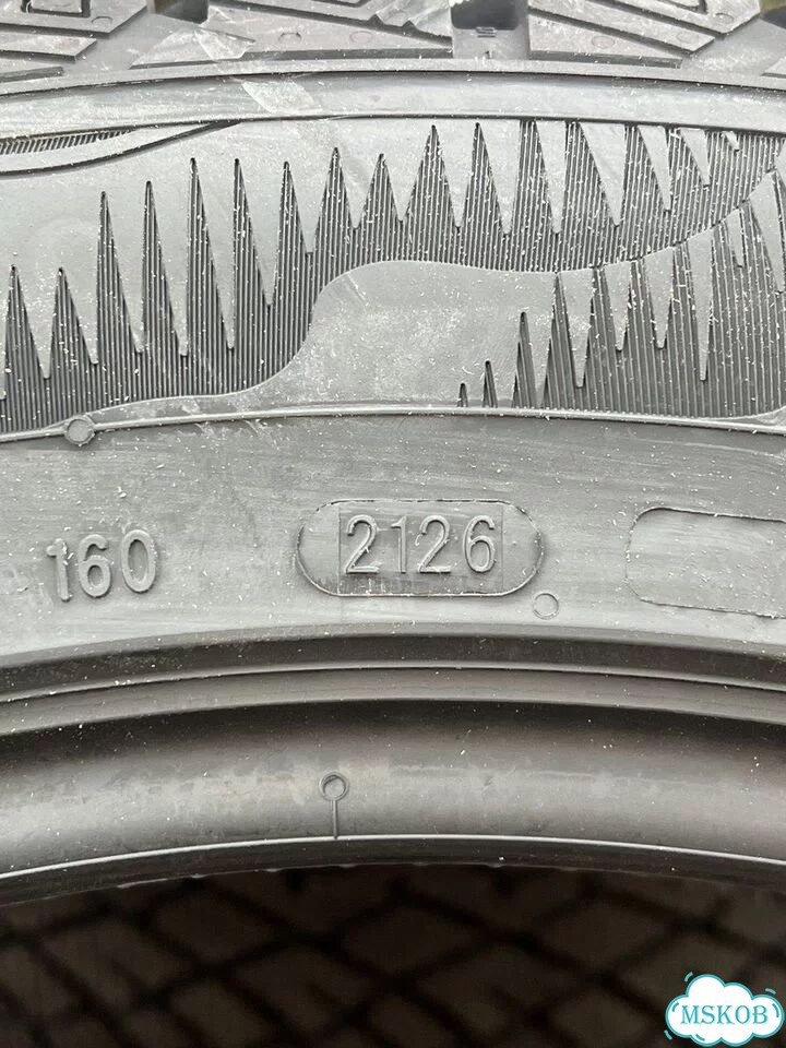 Ikon Tyres Autograph Snow 5 SUV 255/45 R20 и 285/40 R20 108T фото 2