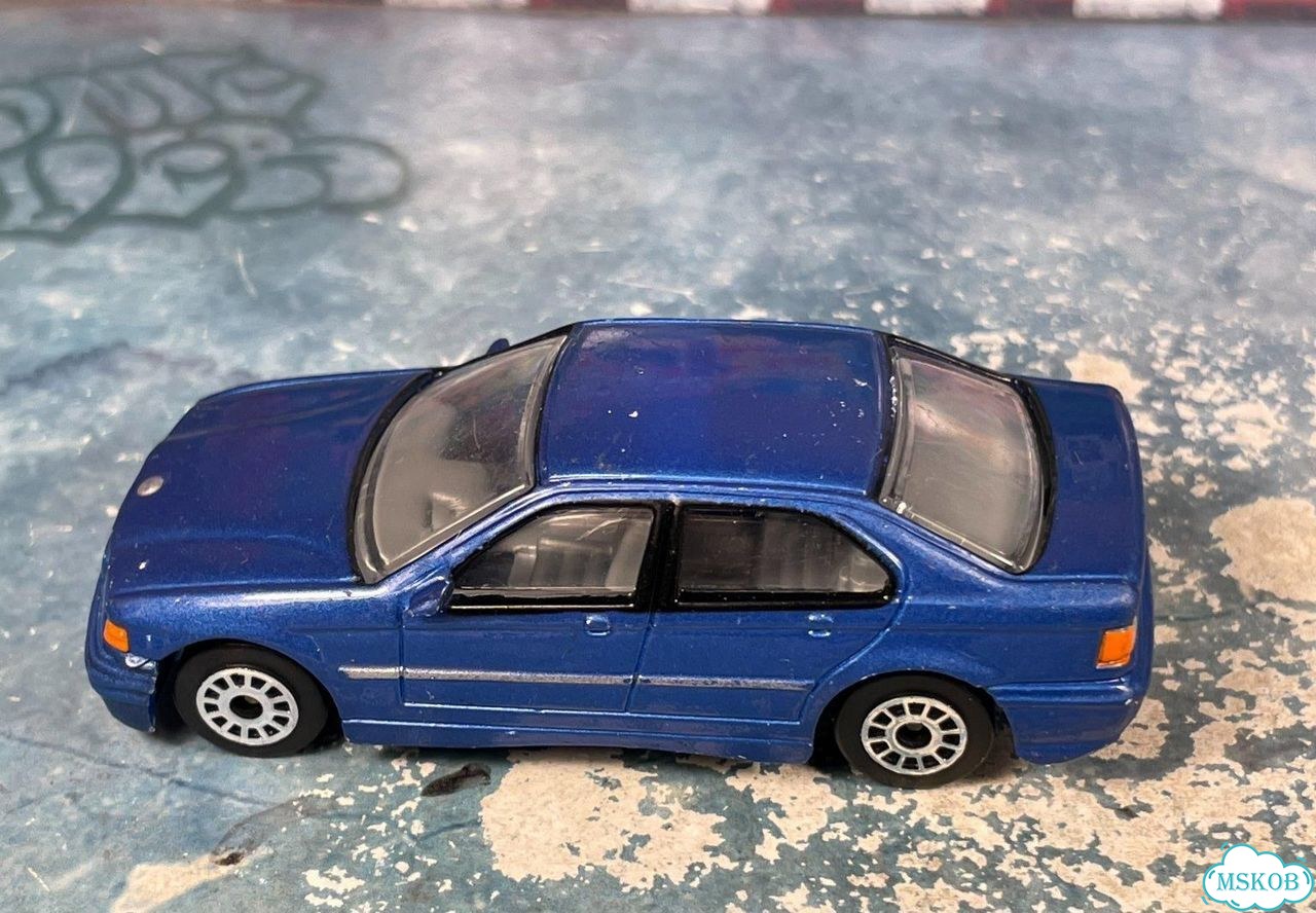 BMW 3 series e36 1/59 Realtoy china фото 7