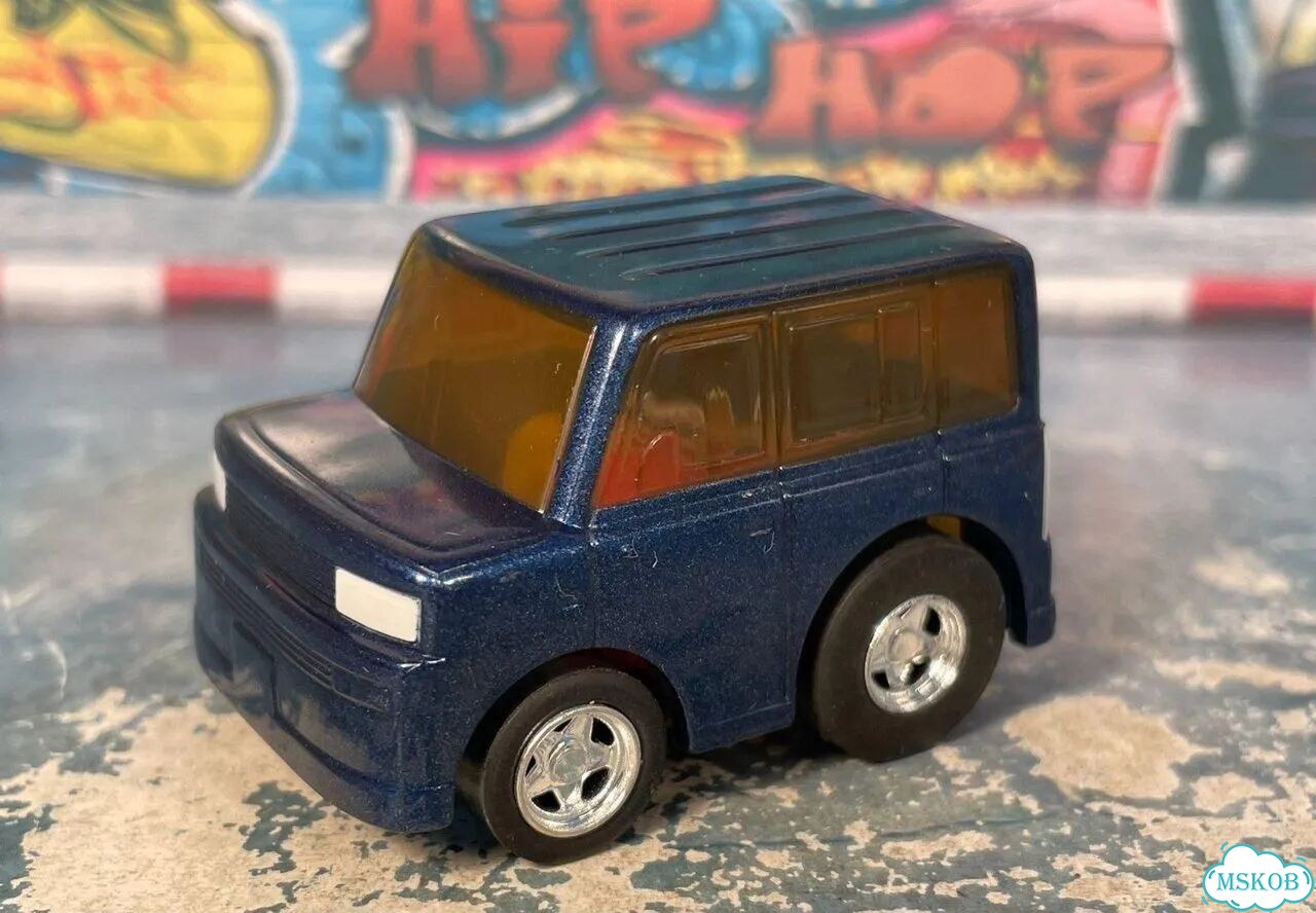 Toyota bb 1/80 choro-q Tomy china 2000 фото 1