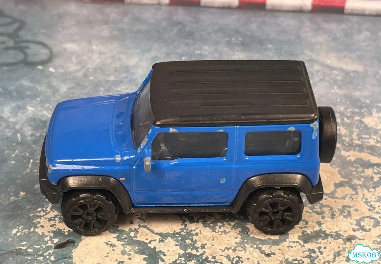 Suzuki jimny 1/53 majorette Thailand фото 7