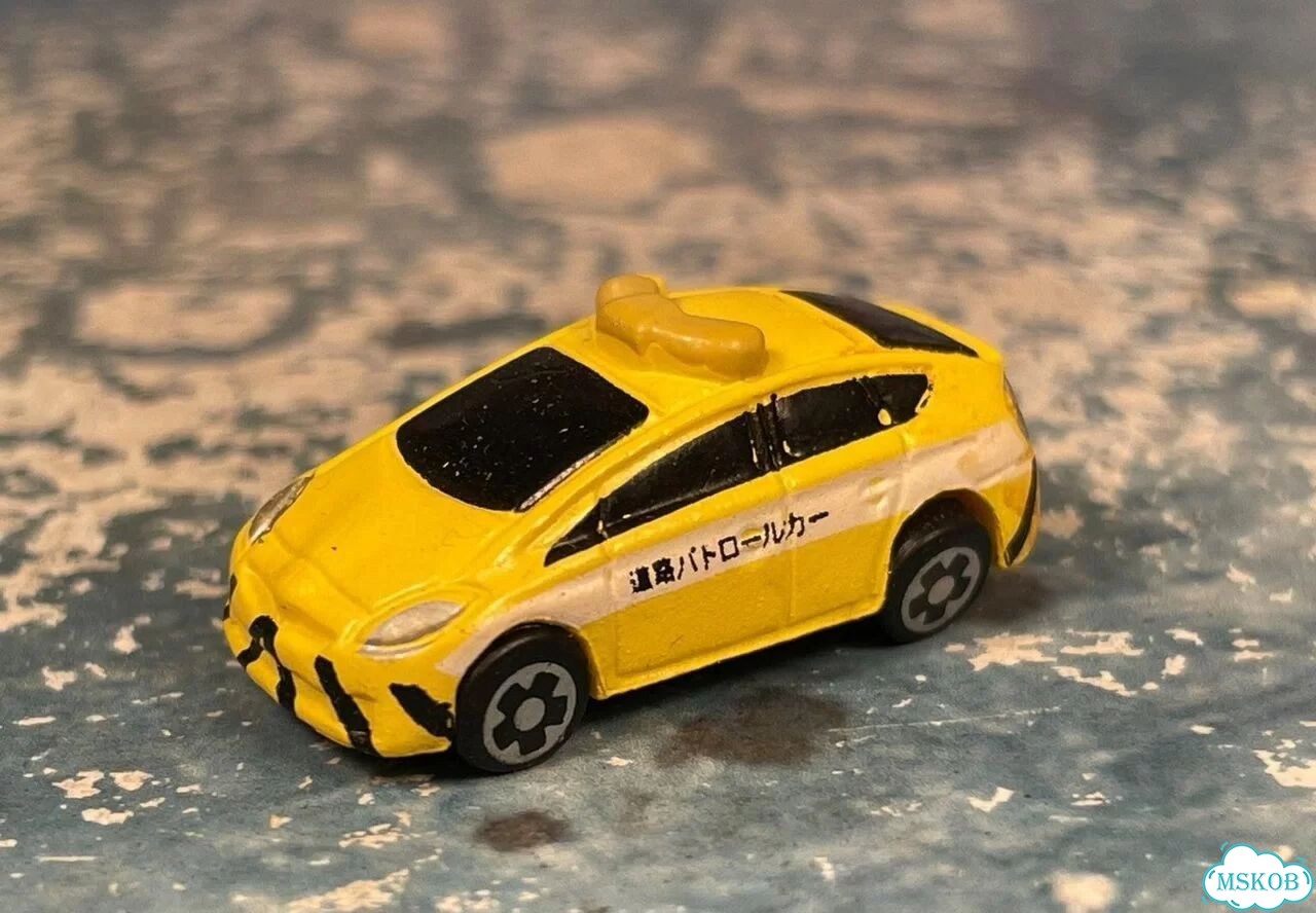 Toyota Prius 1/200 резина china фото 1