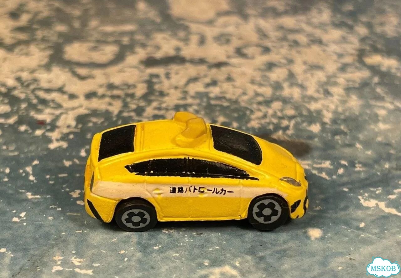 Toyota Prius 1/200 резина china фото 4