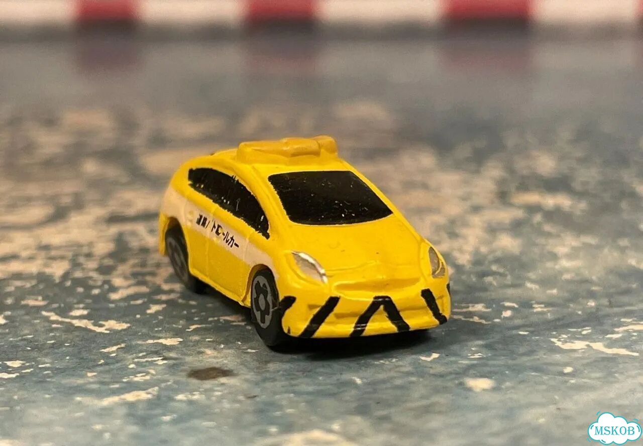 Toyota Prius 1/200 резина china фото 5