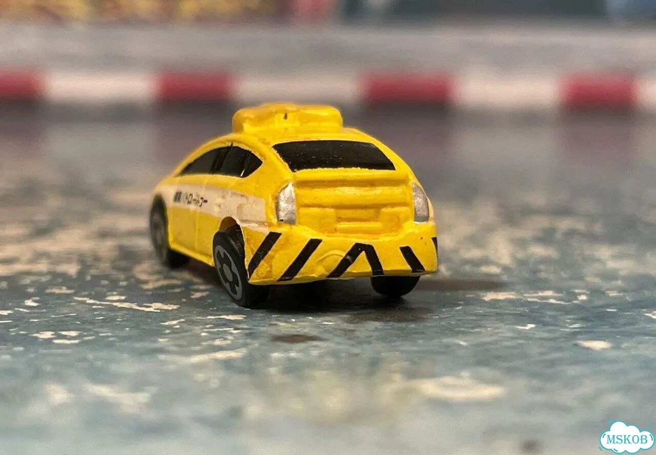 Toyota Prius 1/200 резина china фото 6