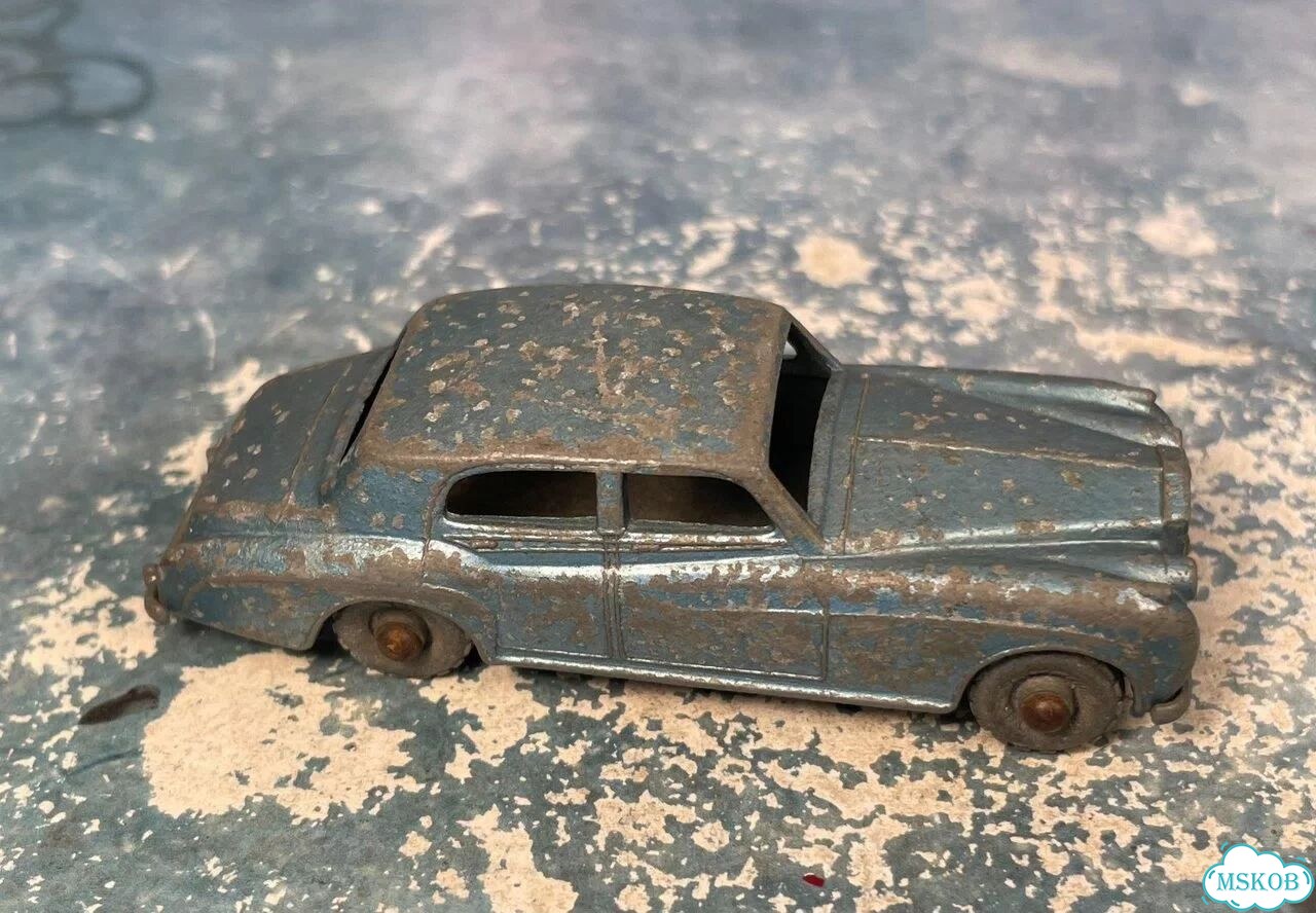 Rolls royce silver cloud 1/80 matchbox England lesney фото 4