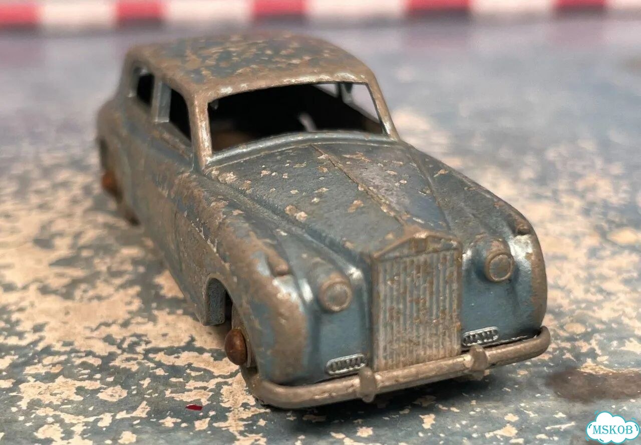 Rolls royce silver cloud 1/80 matchbox England lesney фото 5