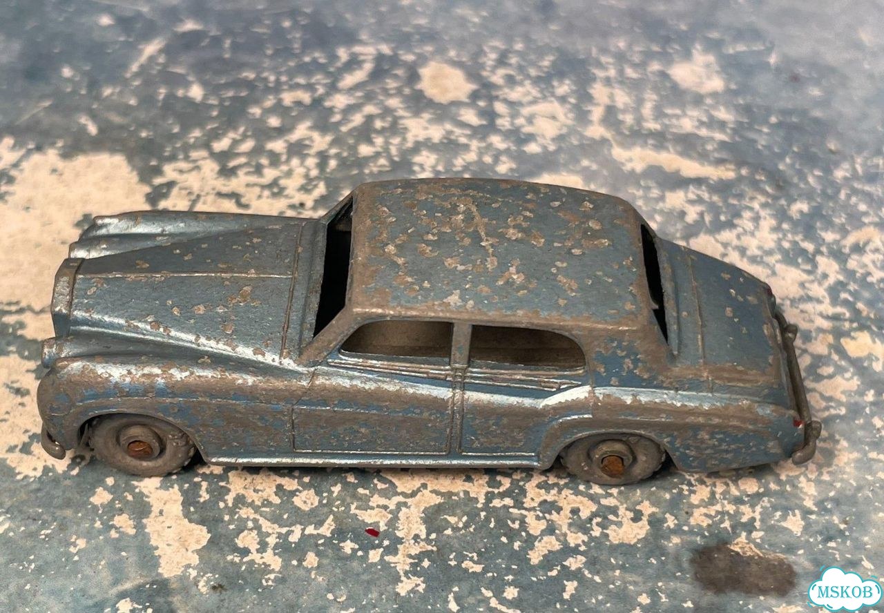 Rolls royce silver cloud 1/80 matchbox England lesney фото 7