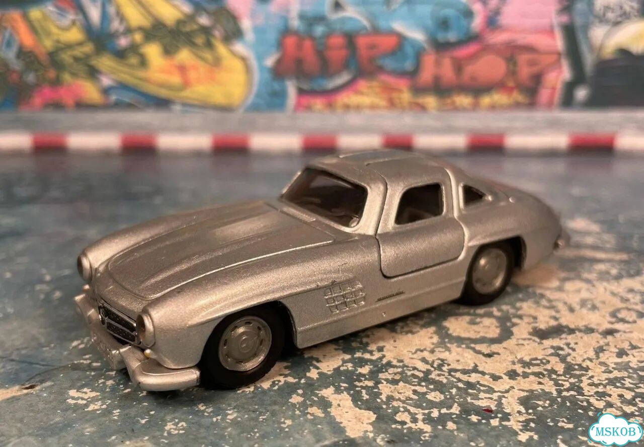 Mercedes Bens 300 sl 1/55 siku china фото 1