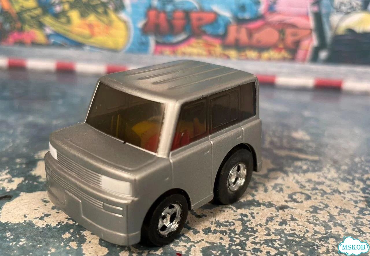Toyota bb 1/80 choro-q Tomy china 2000 фото 1