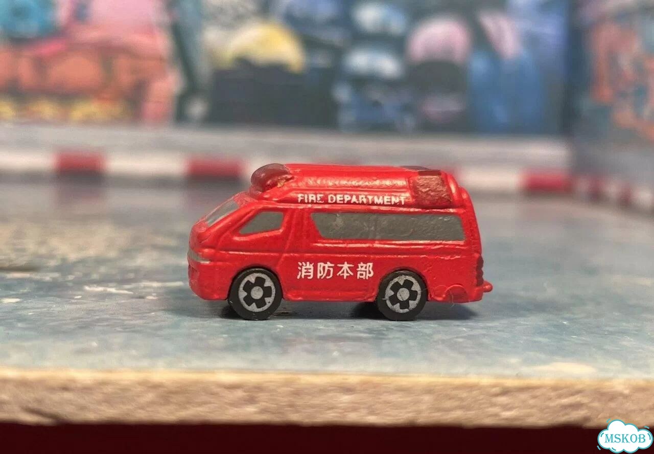 Toyota hiace 1/200 резина china фото 3
