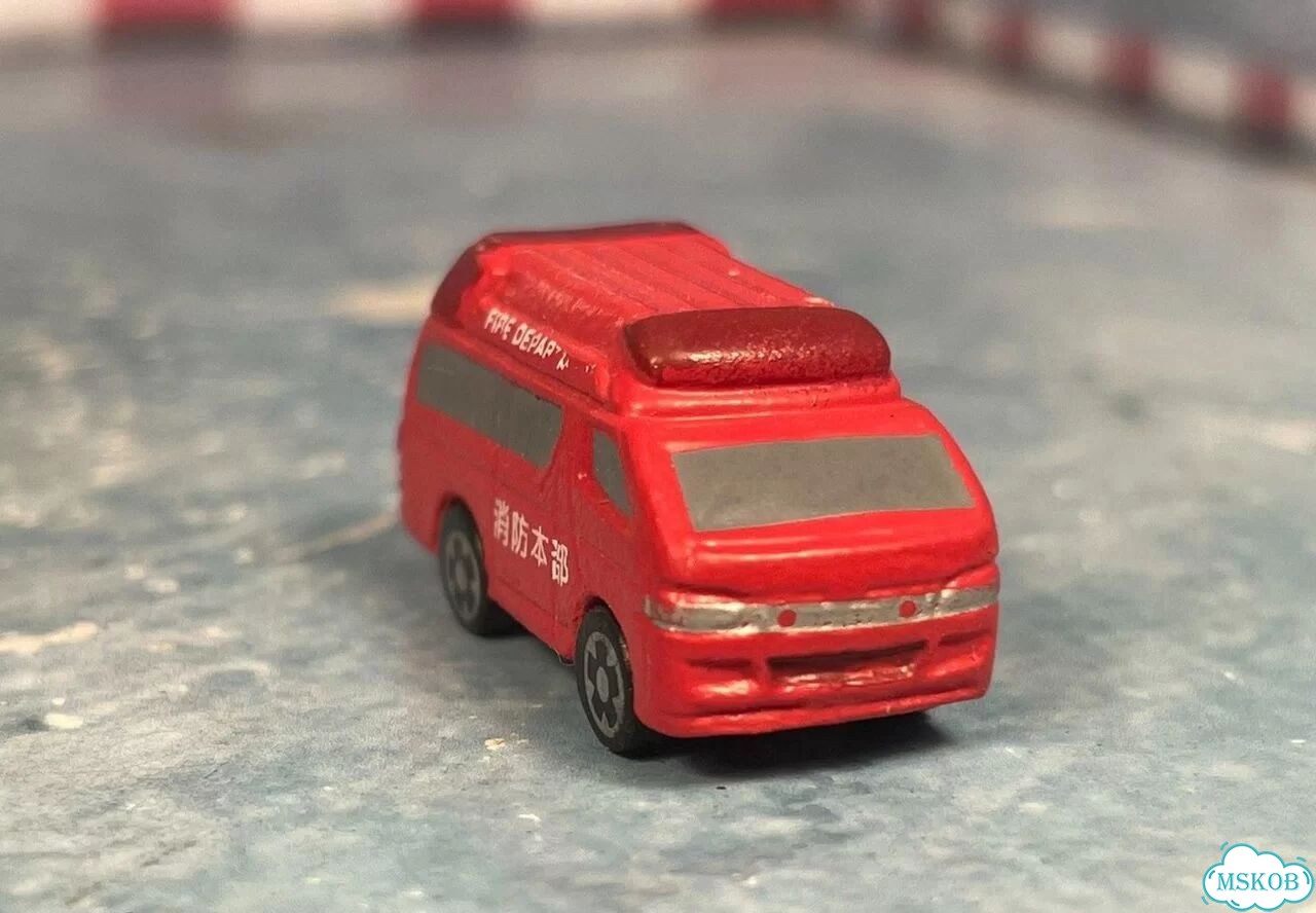Toyota hiace 1/200 резина china фото 5