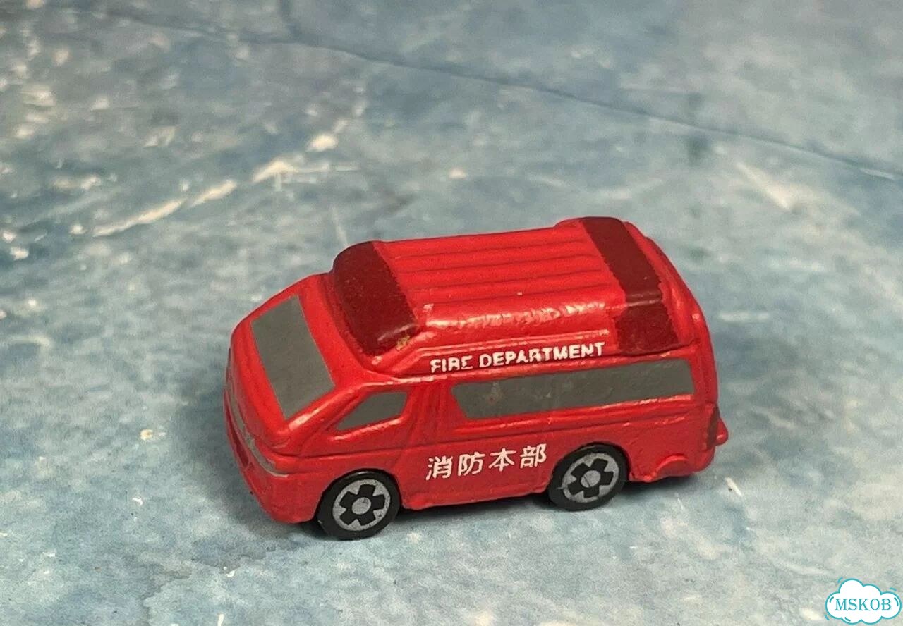 Toyota hiace 1/200 резина china фото 7