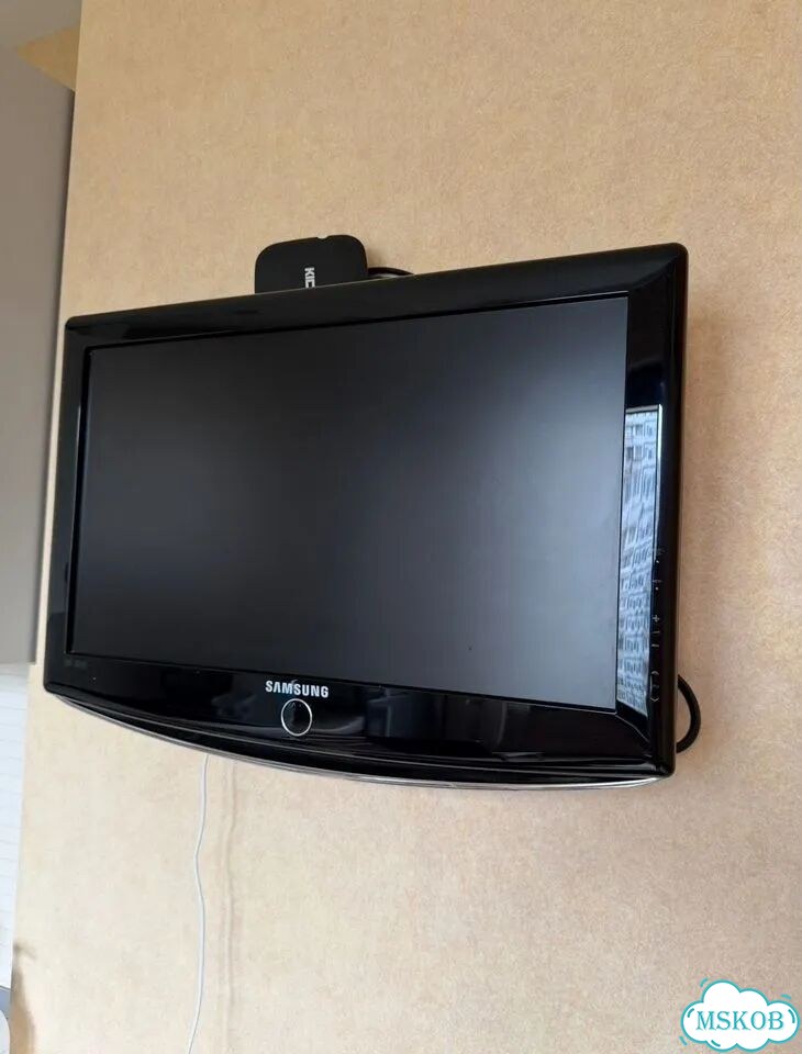 Телевизор samsung бу фото 1