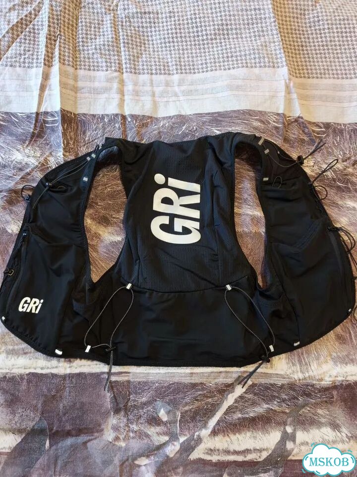 Беговой жилет GRi 5 литров, L/XL фото 1