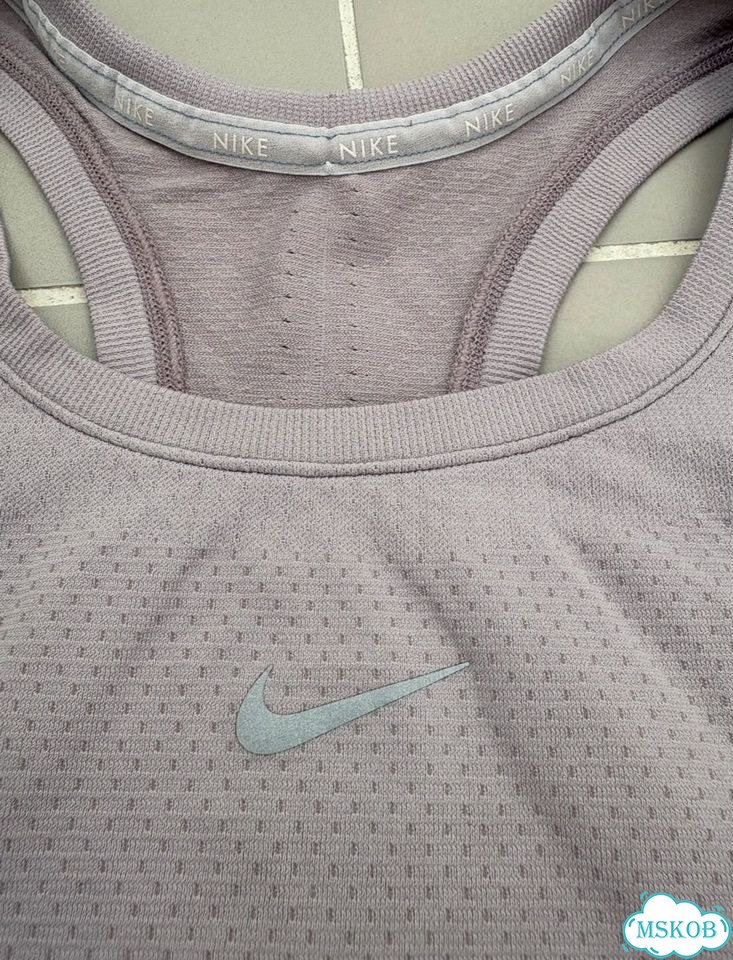 Лилово-серая женская майка Nike ADV Aura M р фото 1