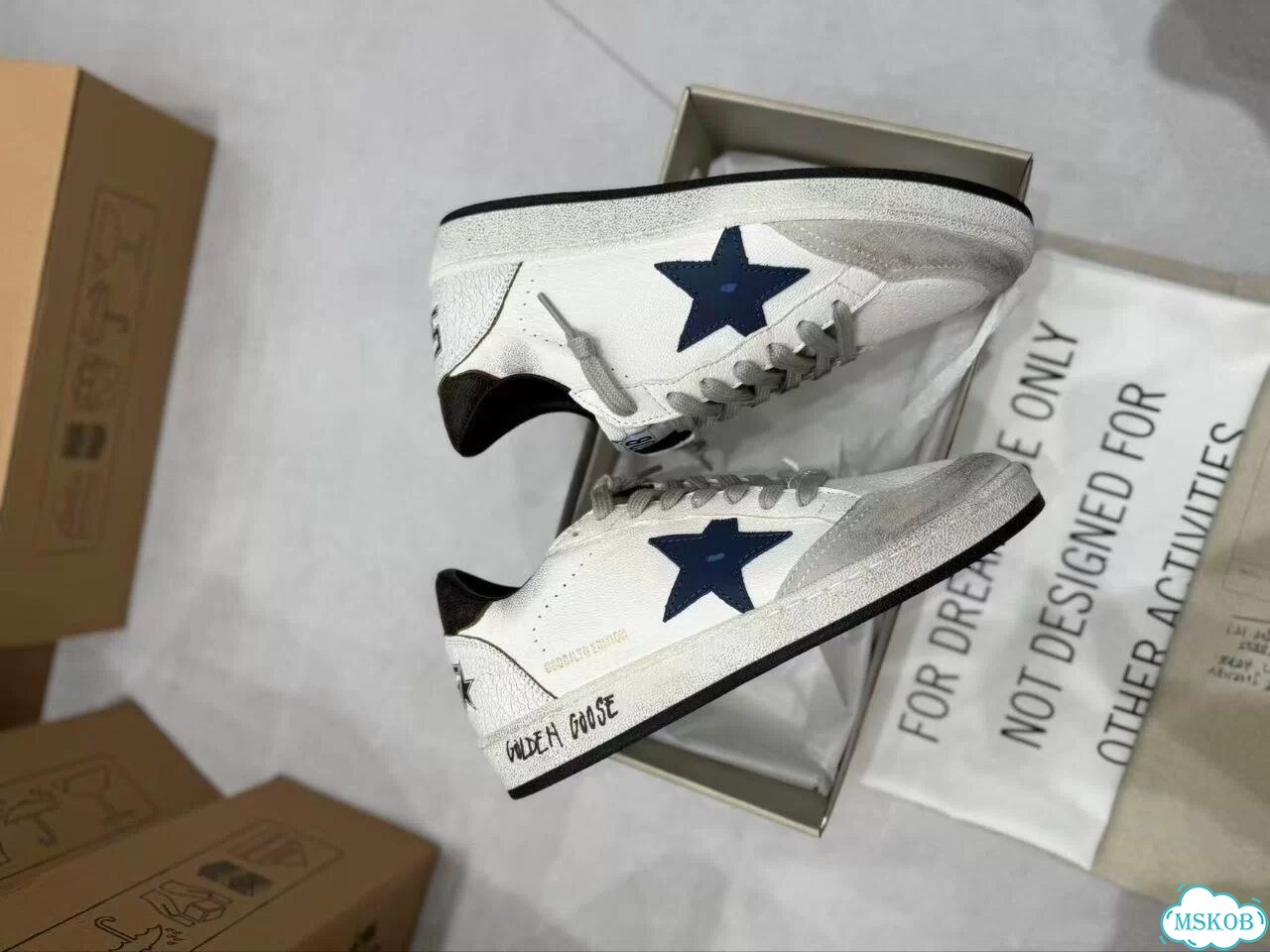 Кроссовки golden goose мужские фото 4