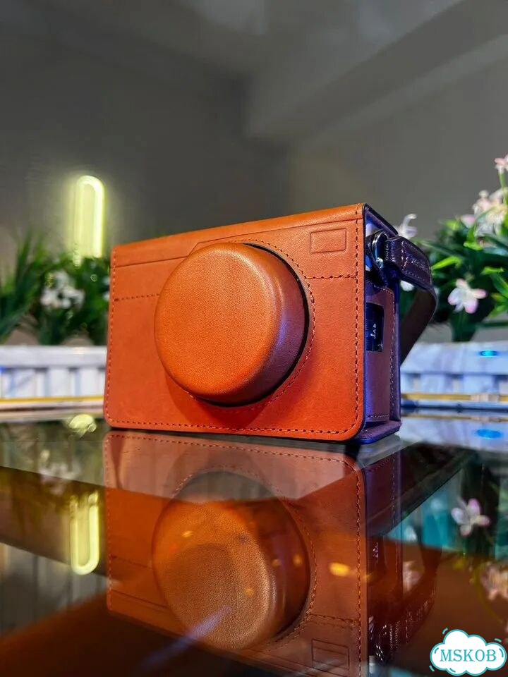 Fujifilm x100vi silver фото 2