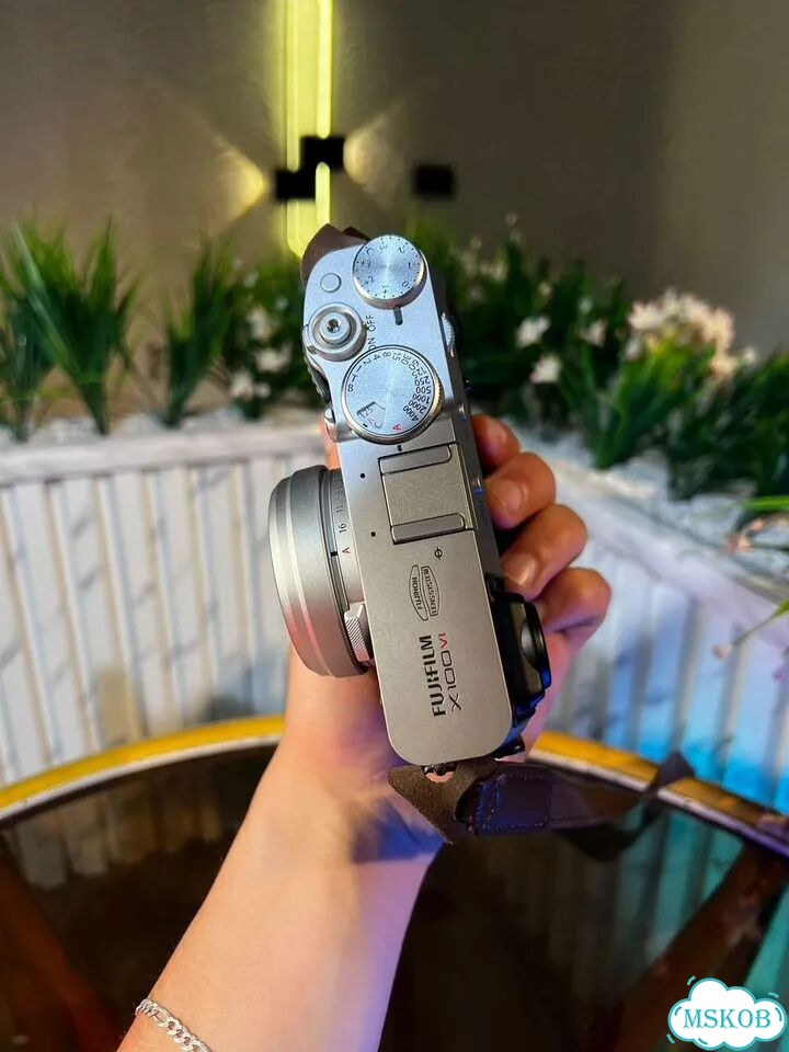 Fujifilm x100vi silver фото 8