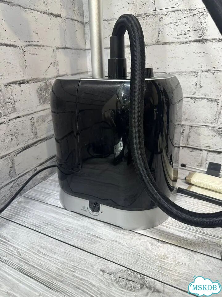 Вертикальный отпариватель Tefal Steam IT3440E0 фото 8