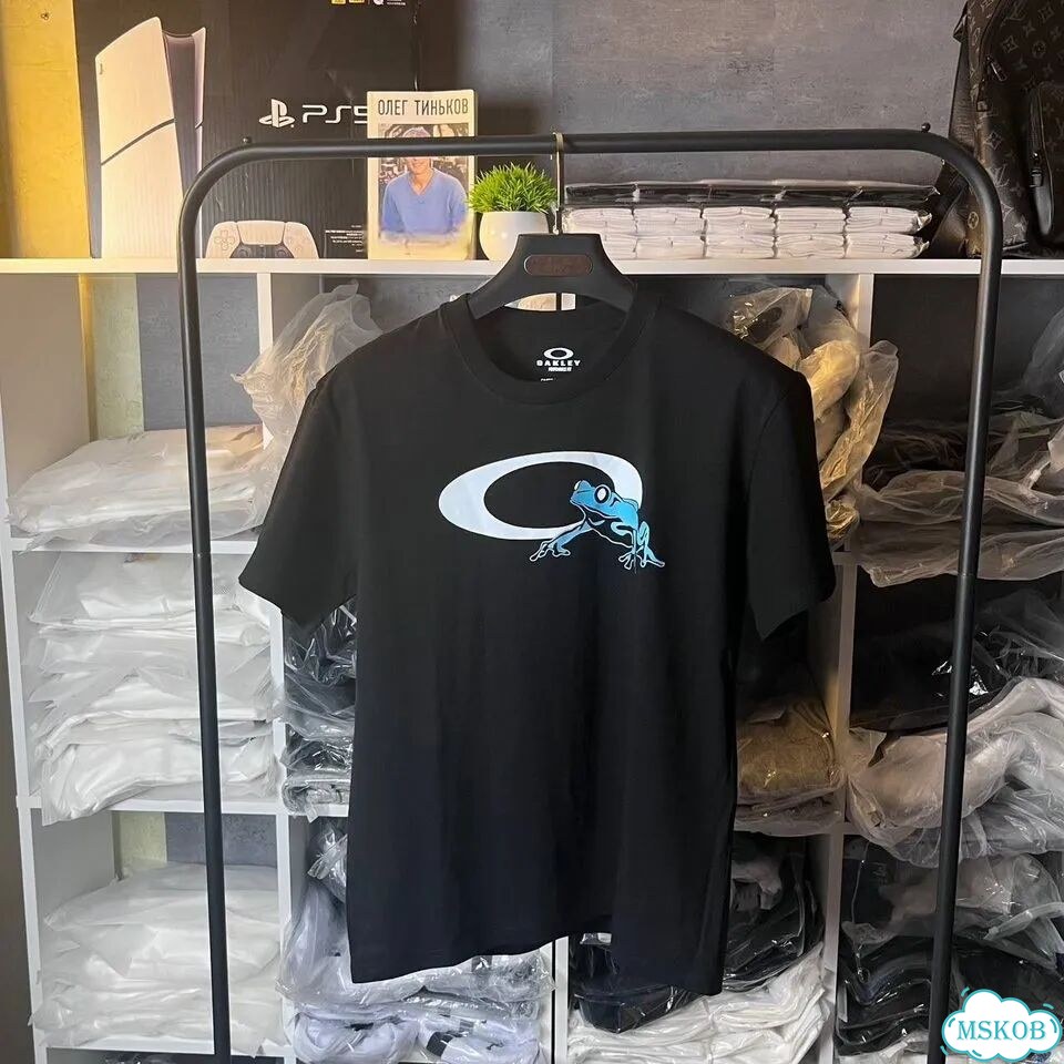 Футболка Oakley черная фото 1