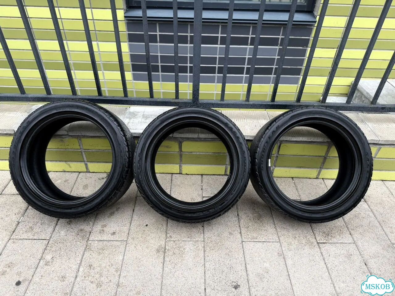 Goodyear Eagle Sport 225/45 R17 94W фото 1