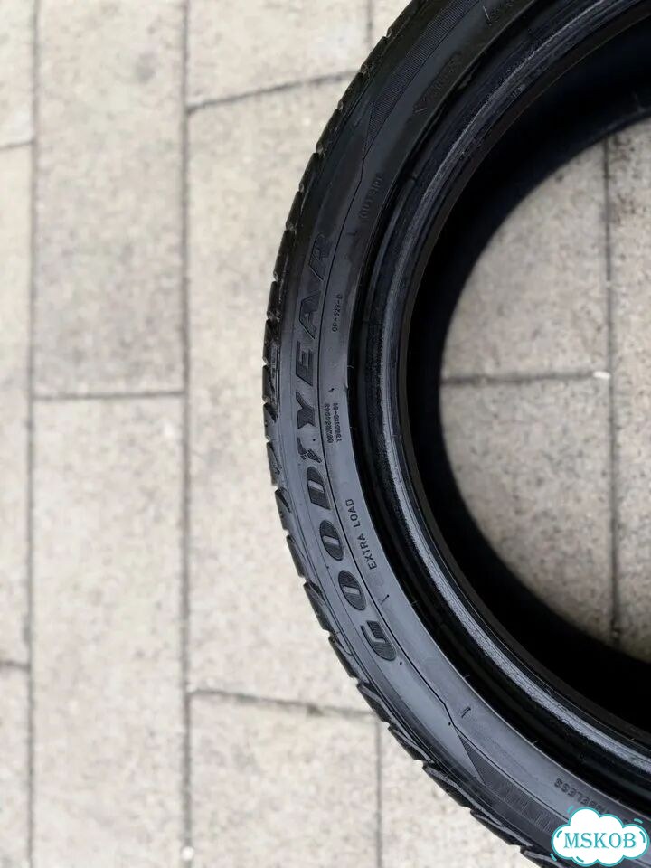 Goodyear Eagle Sport 225/45 R17 94W фото 2