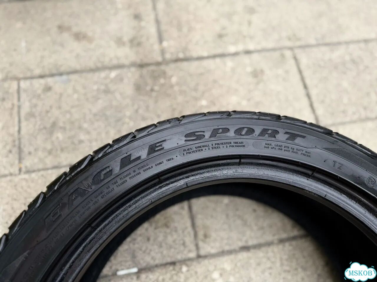 Goodyear Eagle Sport 225/45 R17 94W фото 3