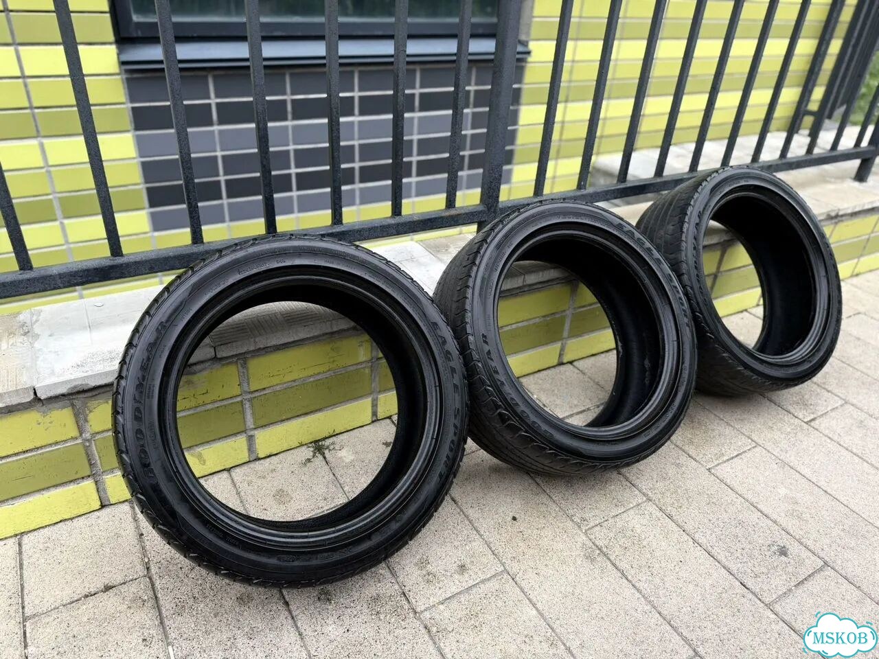 Goodyear Eagle Sport 225/45 R17 94W фото 5