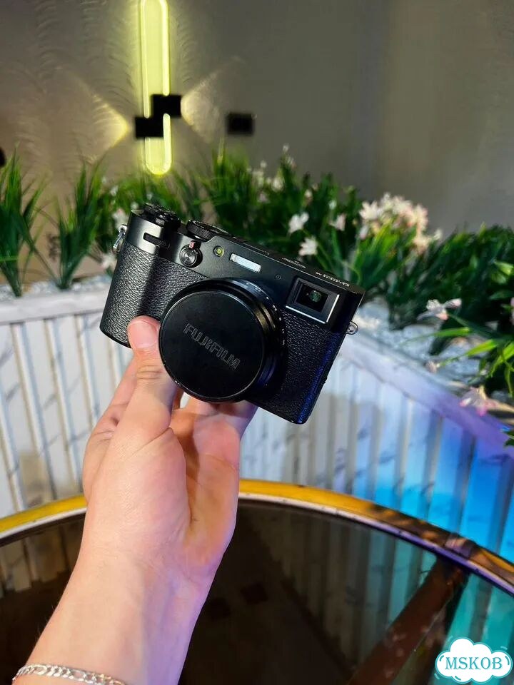 Fujifilm x100v black фото 1
