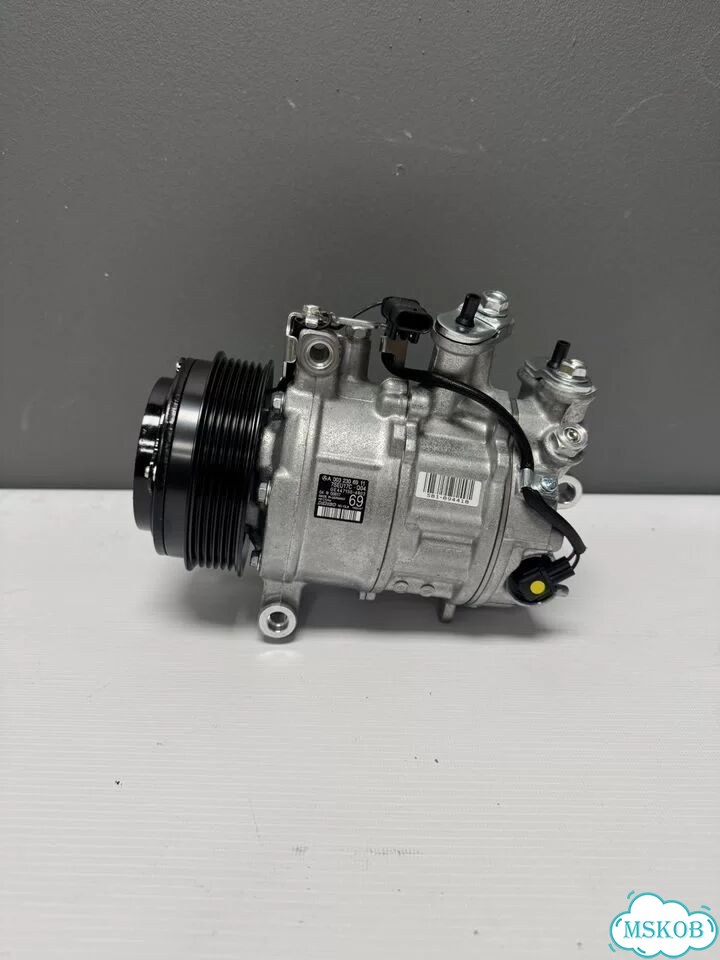 Компрессор кондиционера Mercedes W205 А0032306911 фото 2