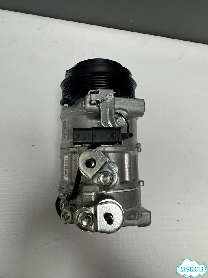 Компрессор кондиционера Mercedes W205 А0032306911 фото 5