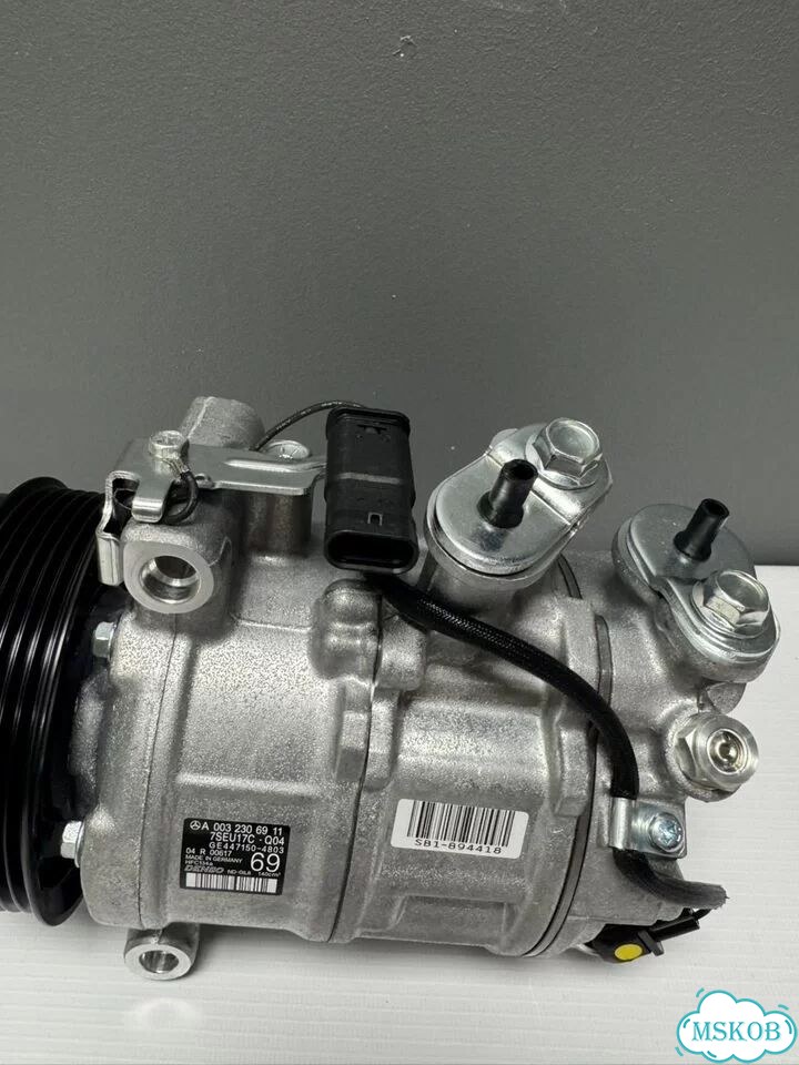 Компрессор кондиционера Mercedes W205 А0032306911 фото 6
