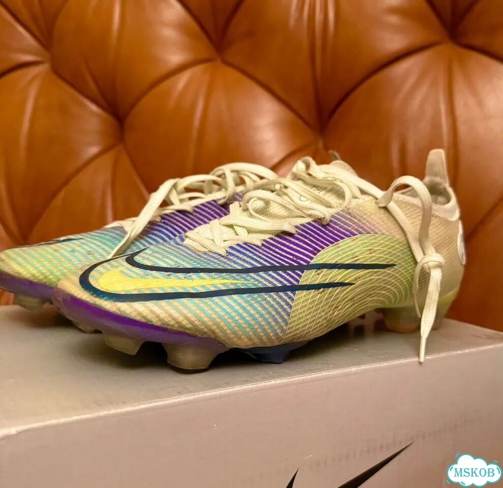 Бутсы nike mercurial cr7 фото 2
