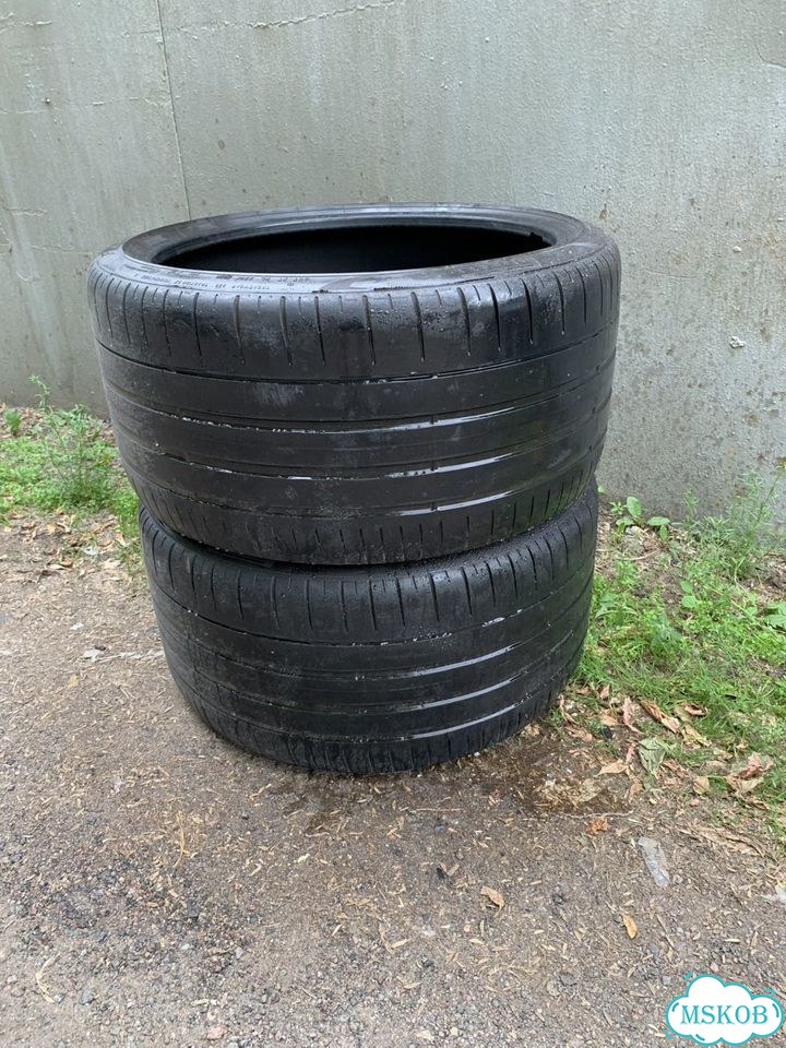 Pirelli P Zero 305/30 R21 фото 1