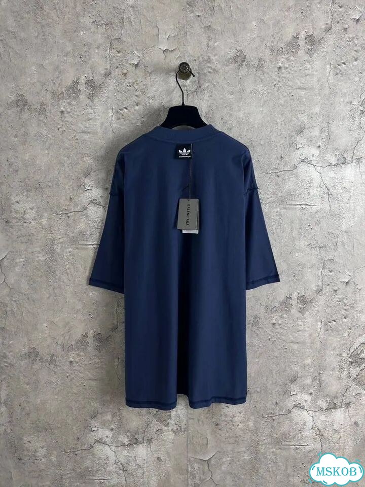 Футболка Balenciaga фото 3