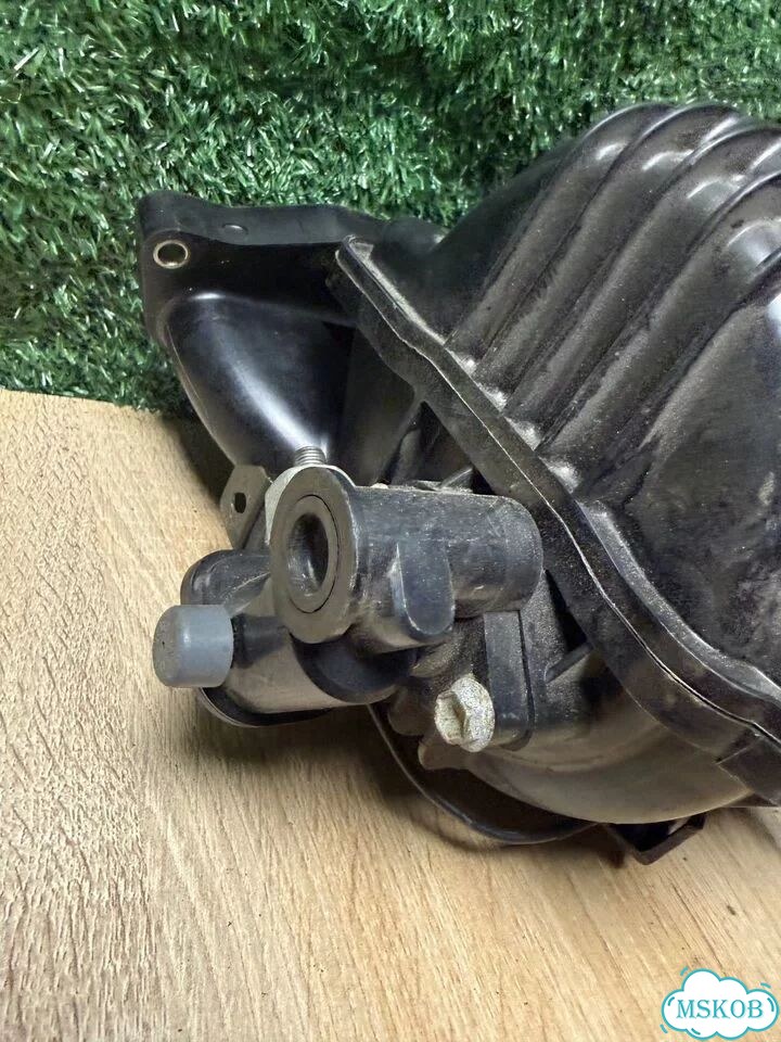 Впускной коллектор Suzuki sx4 фото 4