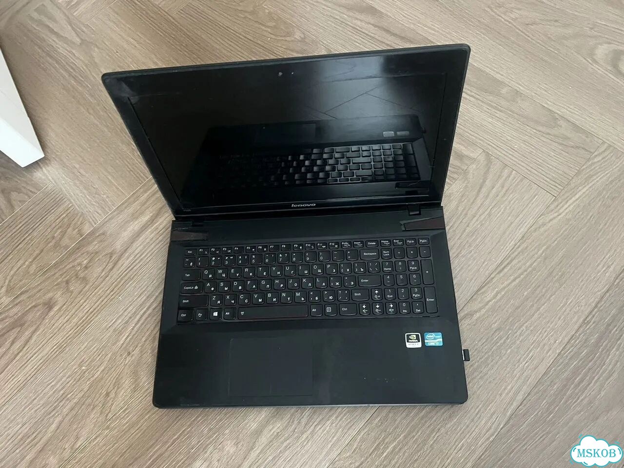 Ноутбук Lenovo Y500 фото 1