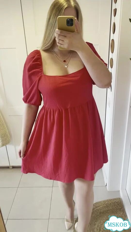 Яркое малиновое платье Primark фото 1