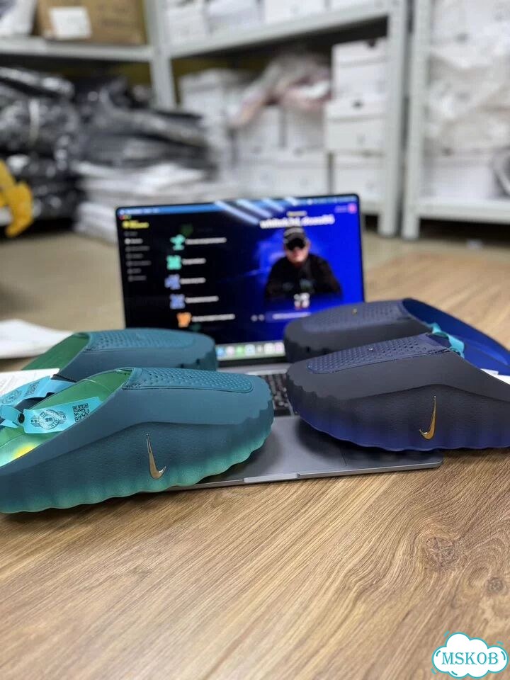 Тапки nike mind 001 оригинал градиенты 45eu фото 1