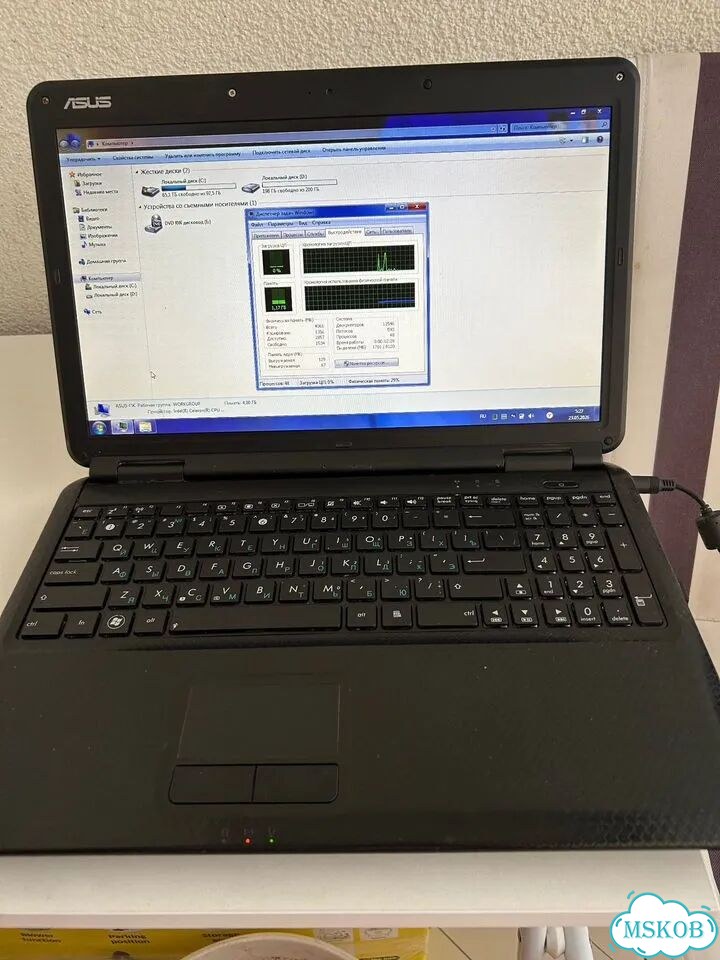 Ноутбук asus P50IJ Celeron 2.2 MHz, 4GB, 320GB фото 8
