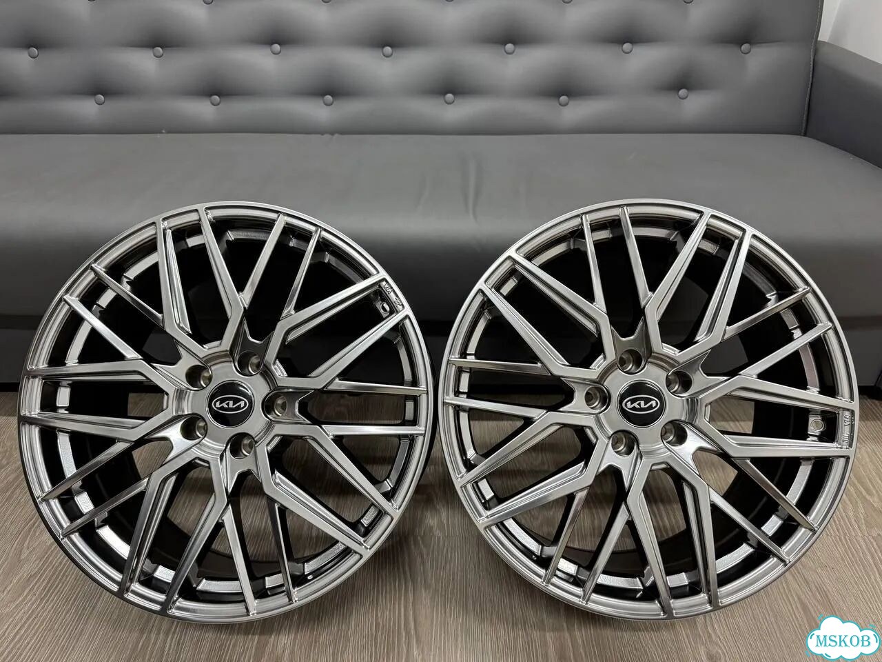 Литые диски Jonway 8.5×R19 5×114.3 фото 1