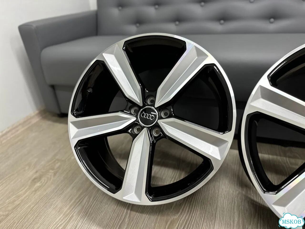 Литые диски Jonway 8×R18 5×112 фото 6