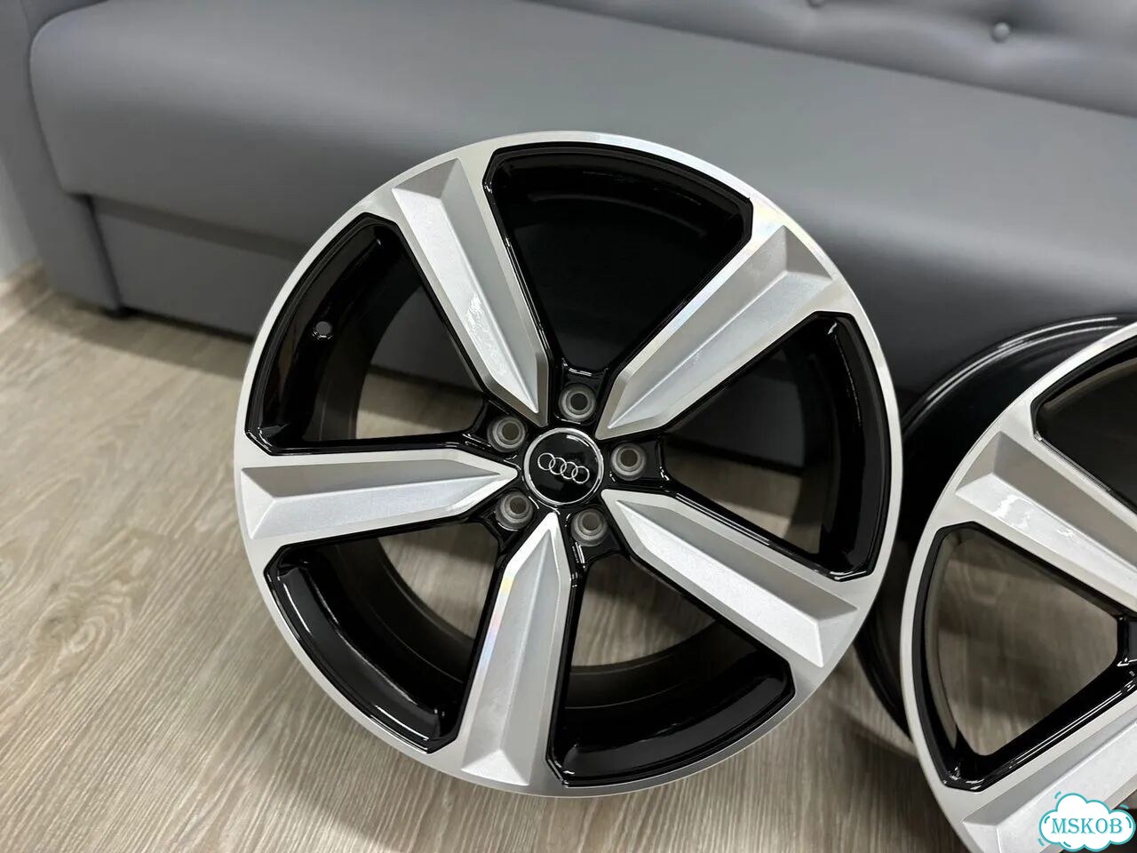 Литые диски Jonway 8×R18 5×112 фото 7