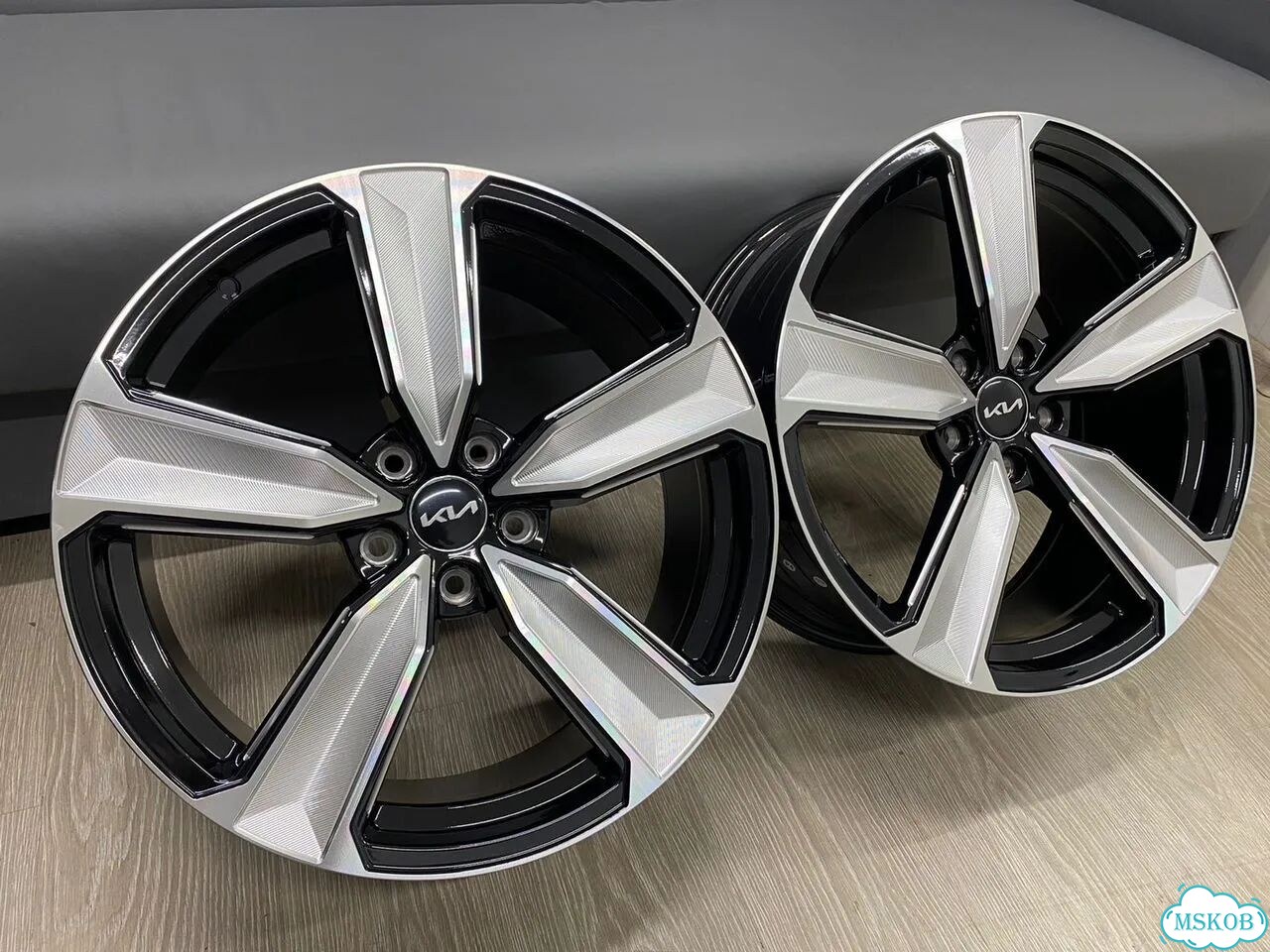 Литые диски Jonway 8.5×R19 5×114.3 фото 2
